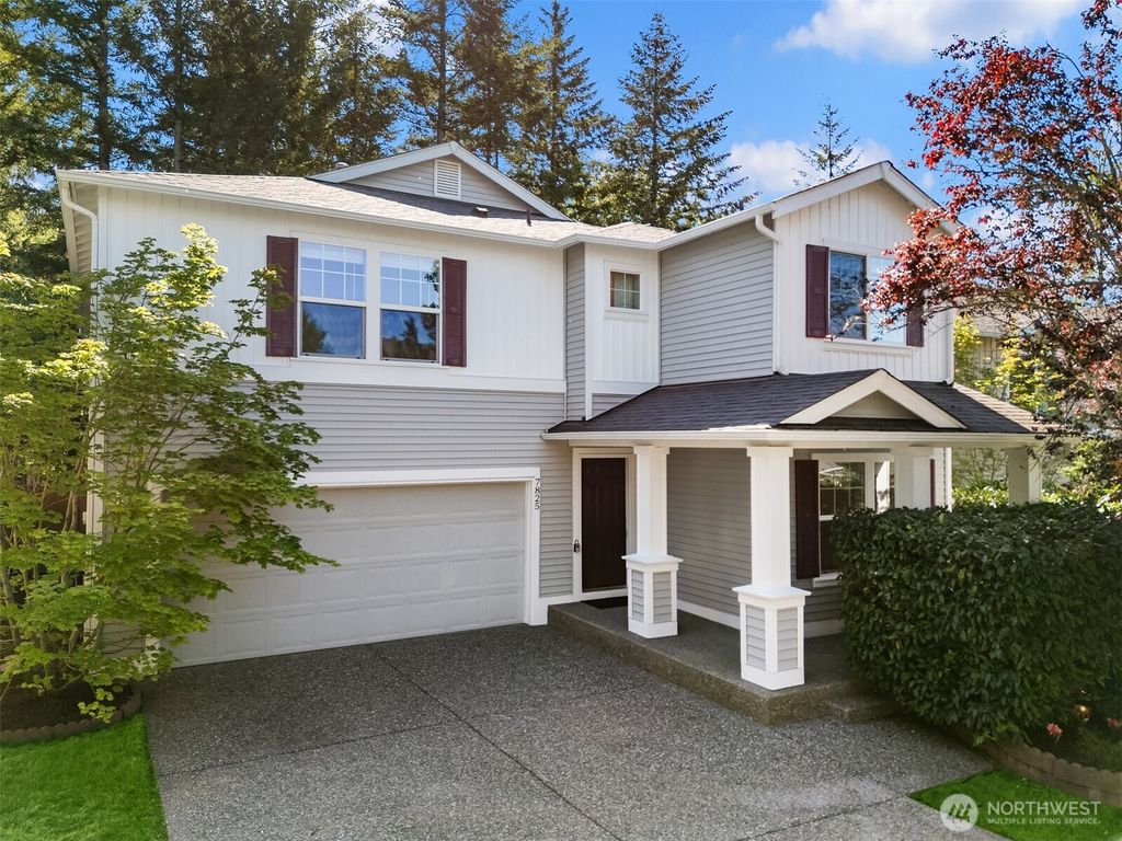 Photo of 7825 Cortland Ave SE AVE, Snoqualmie, WA 98065 (MLS # 2511810)