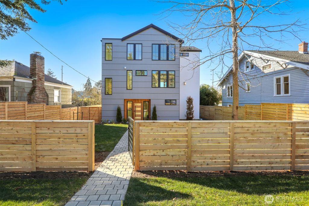 Photo of 8757 Palatine Avenue N, Seattle, WA 98103 (MLS # 2329946)