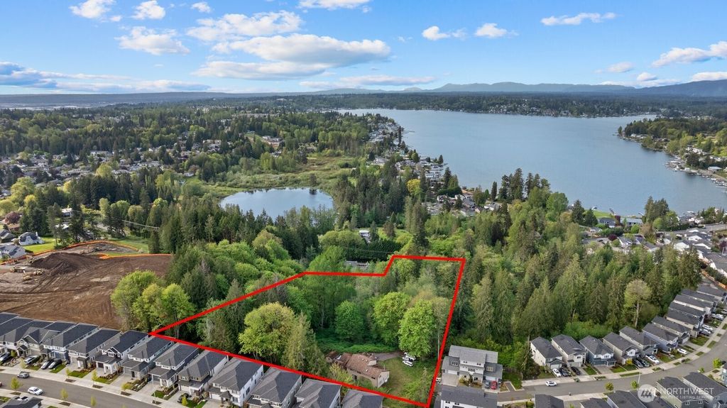 Photo of 10928 S Lake Stevens Road, Lake Stevens, WA 98258 (MLS # 2364166)