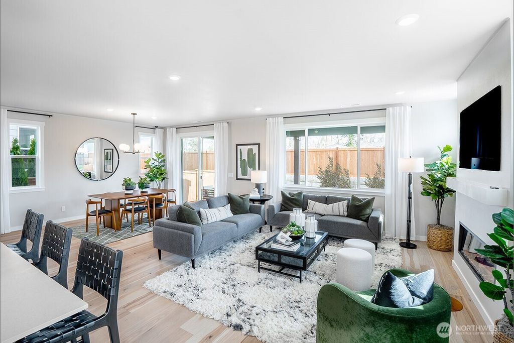 Photo of 24322 13th Avenue SE #CR11, Bothell, WA 98021 (MLS # 2408967)