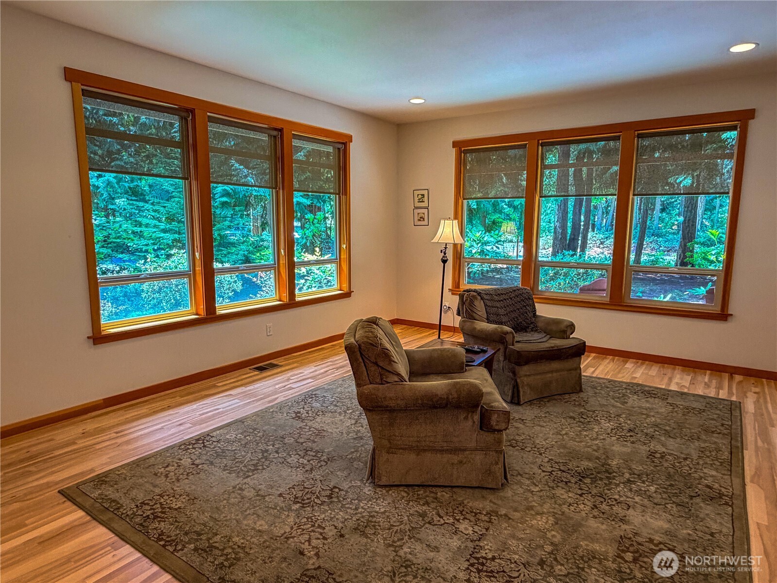 460 Pinecrest