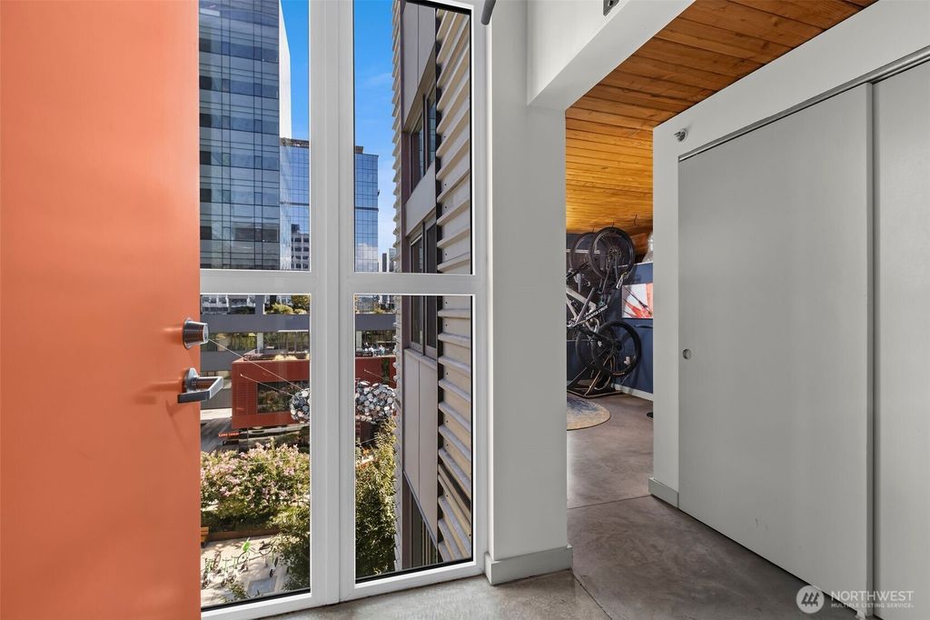 Photo of 401 9th Avenue N #407, Seattle, WA 98109 (MLS # 2443412)