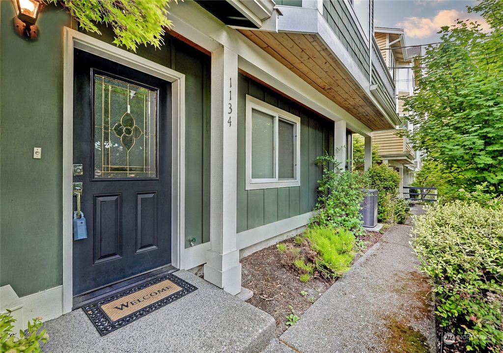 Photo of 1134 Yakima Avenue S, Seattle, WA 98144 (MLS # 2125870)