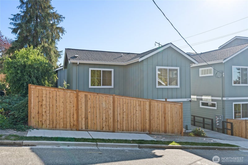 261 NW 42nd Street