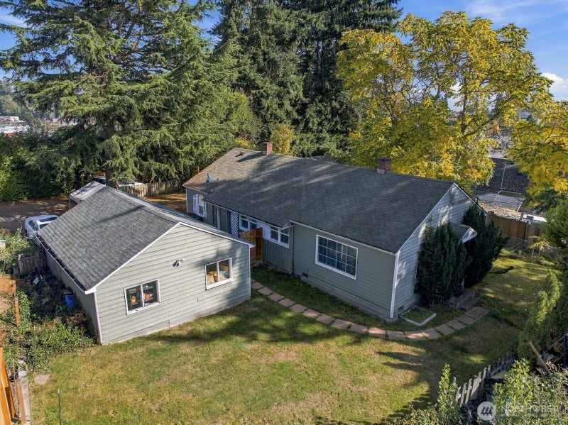 5021 Sperry Lane