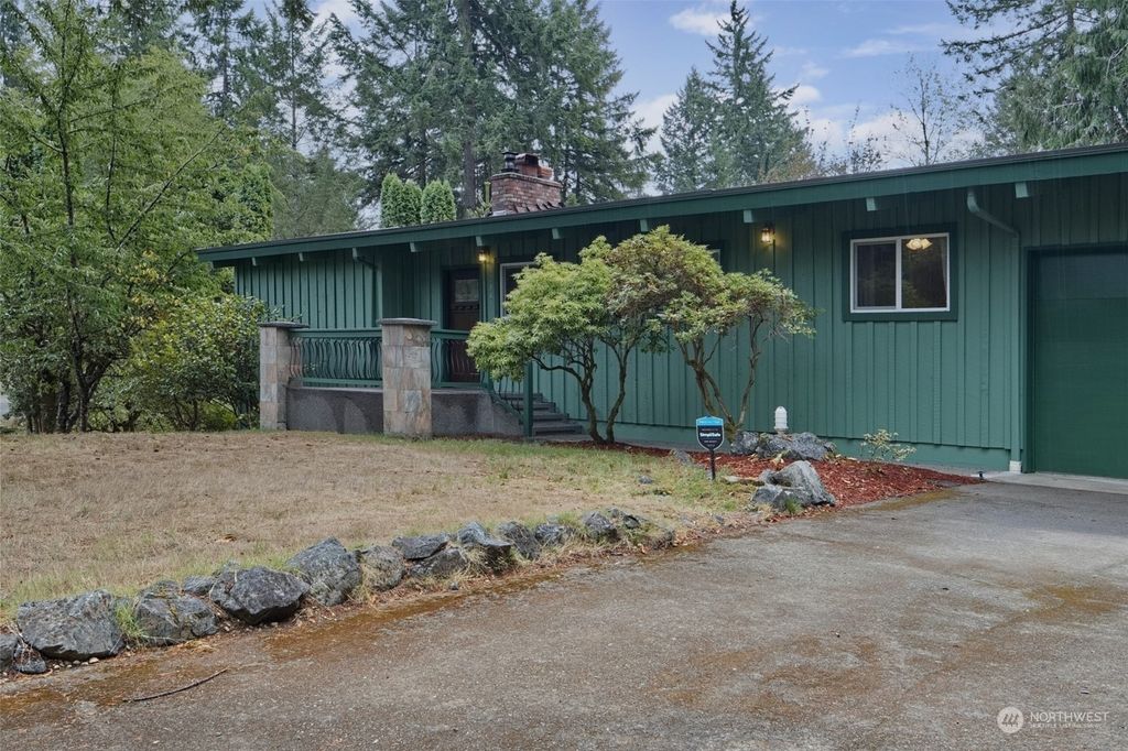 Photo of 32845 183rd Avenue SE, Auburn, WA 98092 (MLS # 2156816)