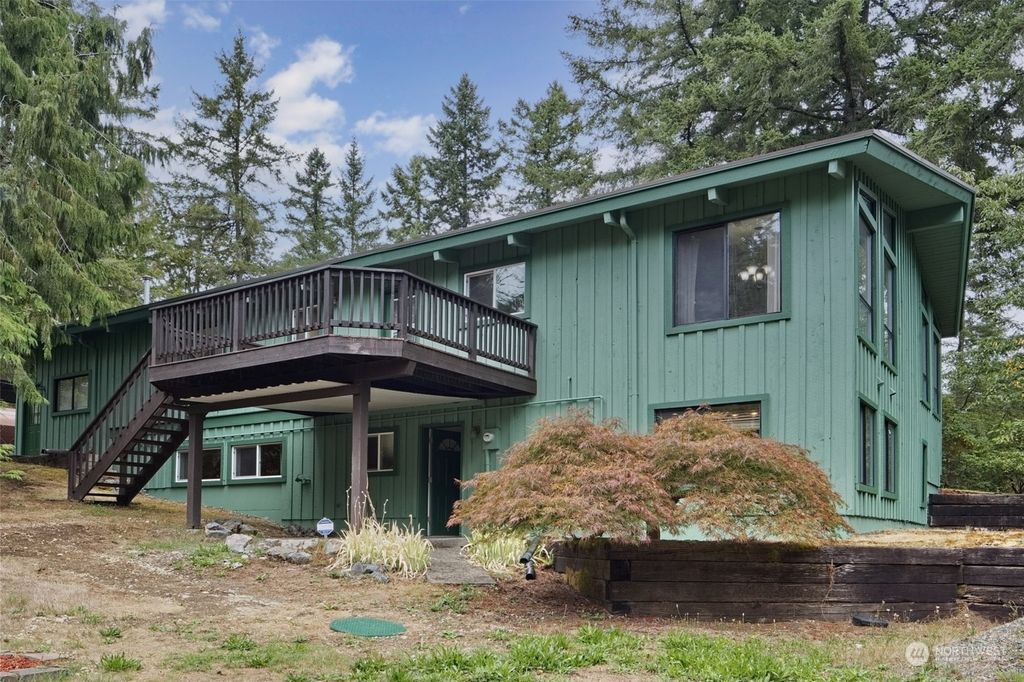 Photo of 32845 183rd Avenue SE, Auburn, WA 98092 (MLS # 2156816)