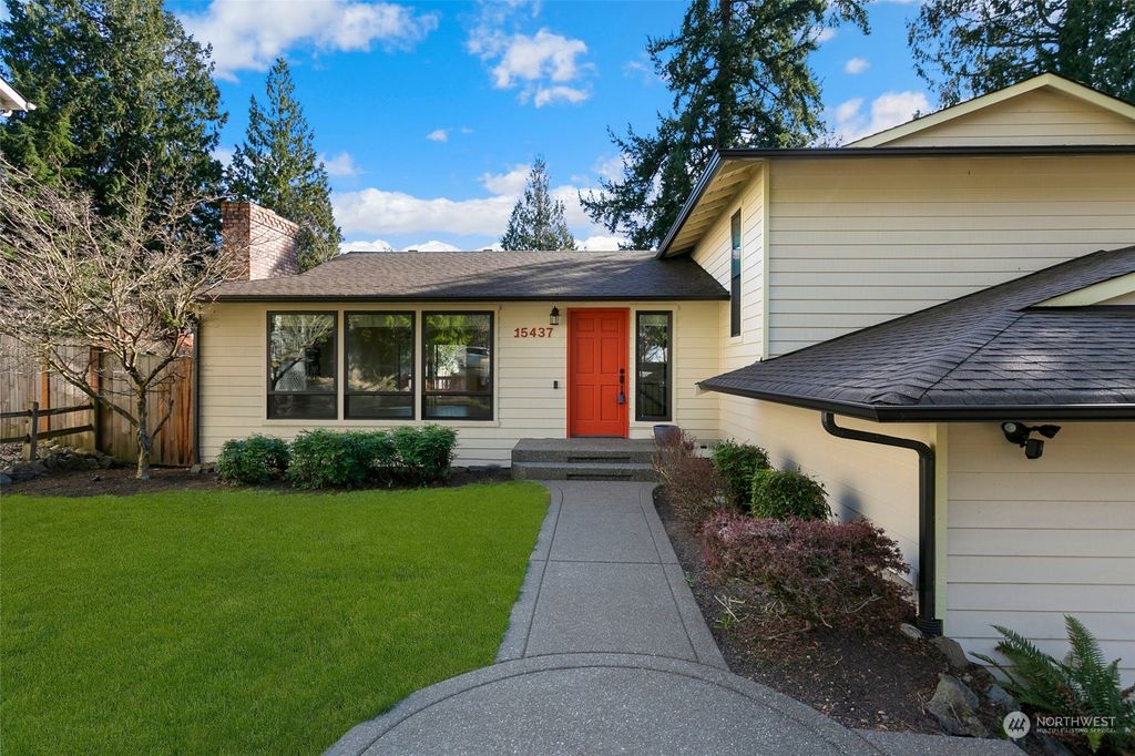Photo of 15437 SE 132nd Street, Renton, WA 98059 (MLS # 2047444)