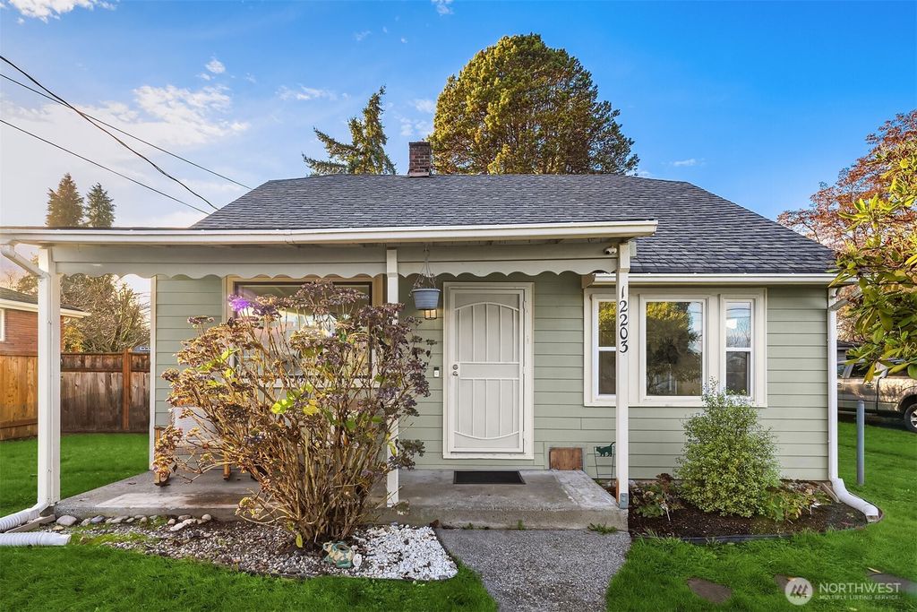 Photo of 12203 21st Avenue S, Seattle, WA 98168 (MLS # 2457882)