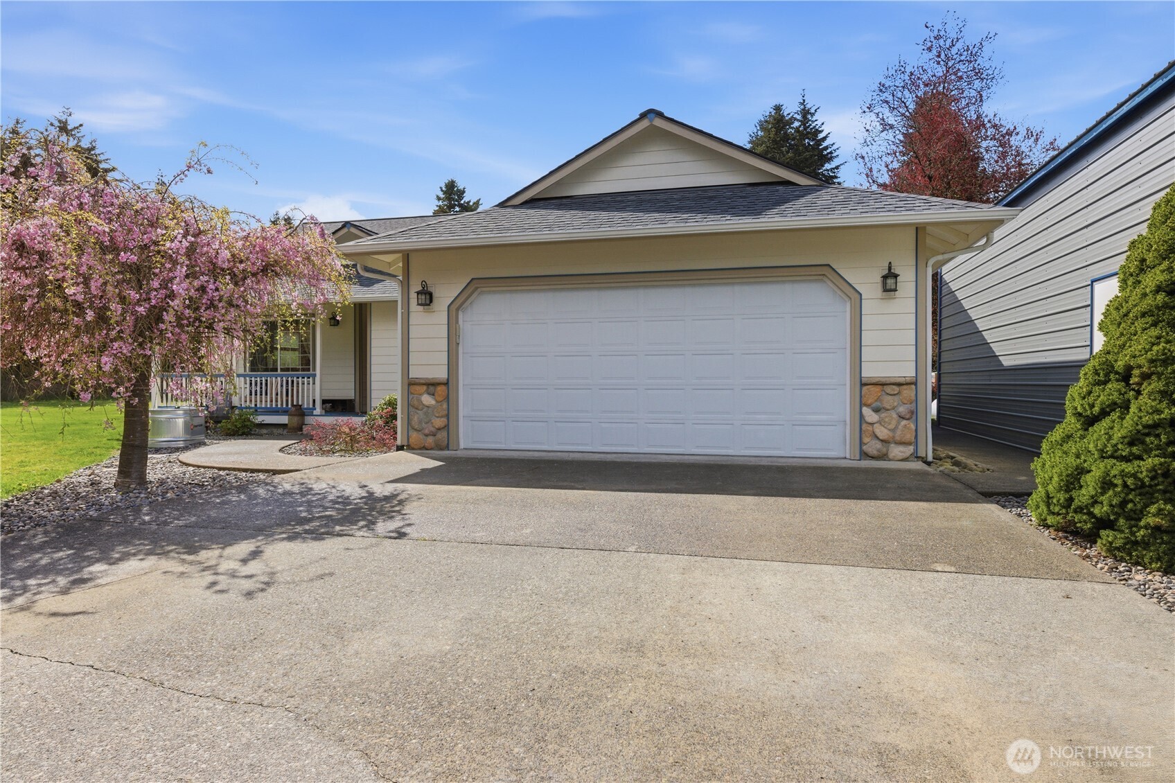 9227 176th Avenue SW