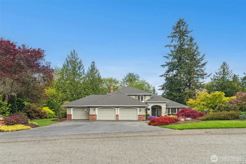Photo of 26006 NE 27th Drive, Redmond, WA 98053 (MLS # 2406329)