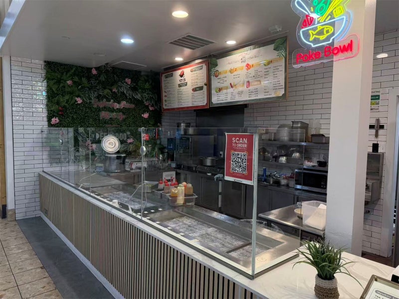 1387 Southcenter Mall Avenue 360