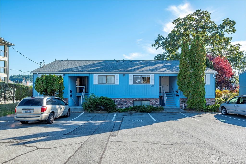 Photo of 1475 SE 9th Avenue #All, Oak Harbor, WA 98277 (MLS # 2443107)