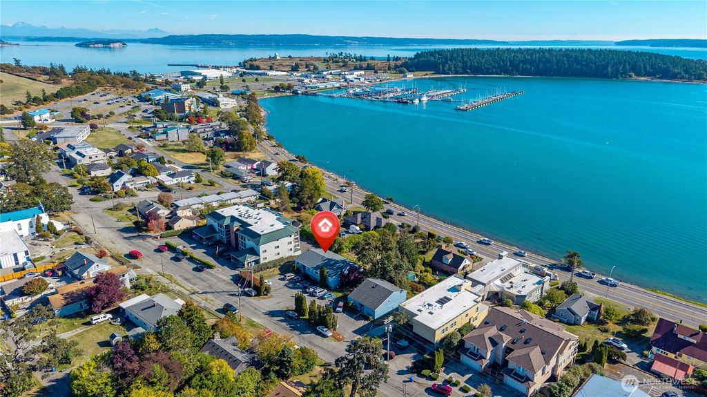 Photo of 1475 SE 9th Avenue #All, Oak Harbor, WA 98277 (MLS # 2443107)