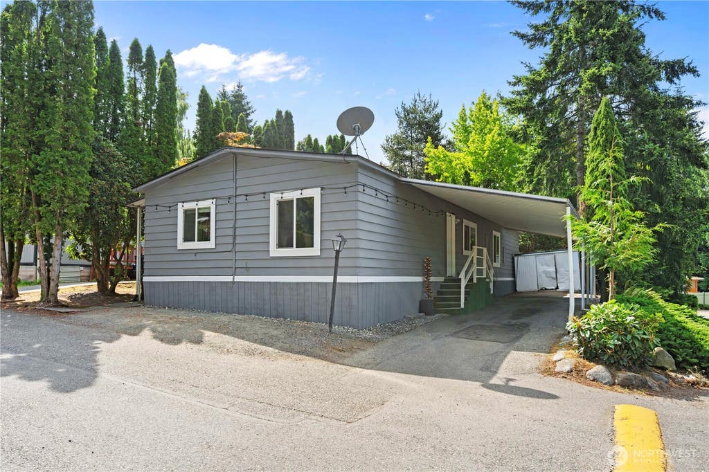 Photo of 7701 Hardeson Road #100, Everett, WA 98203 (MLS # 2552773)