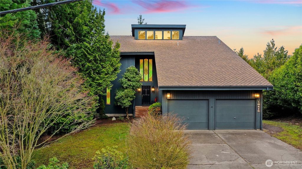 Photo of 10430 64th Place W, Mukilteo, WA 98275 (MLS # 2475036)