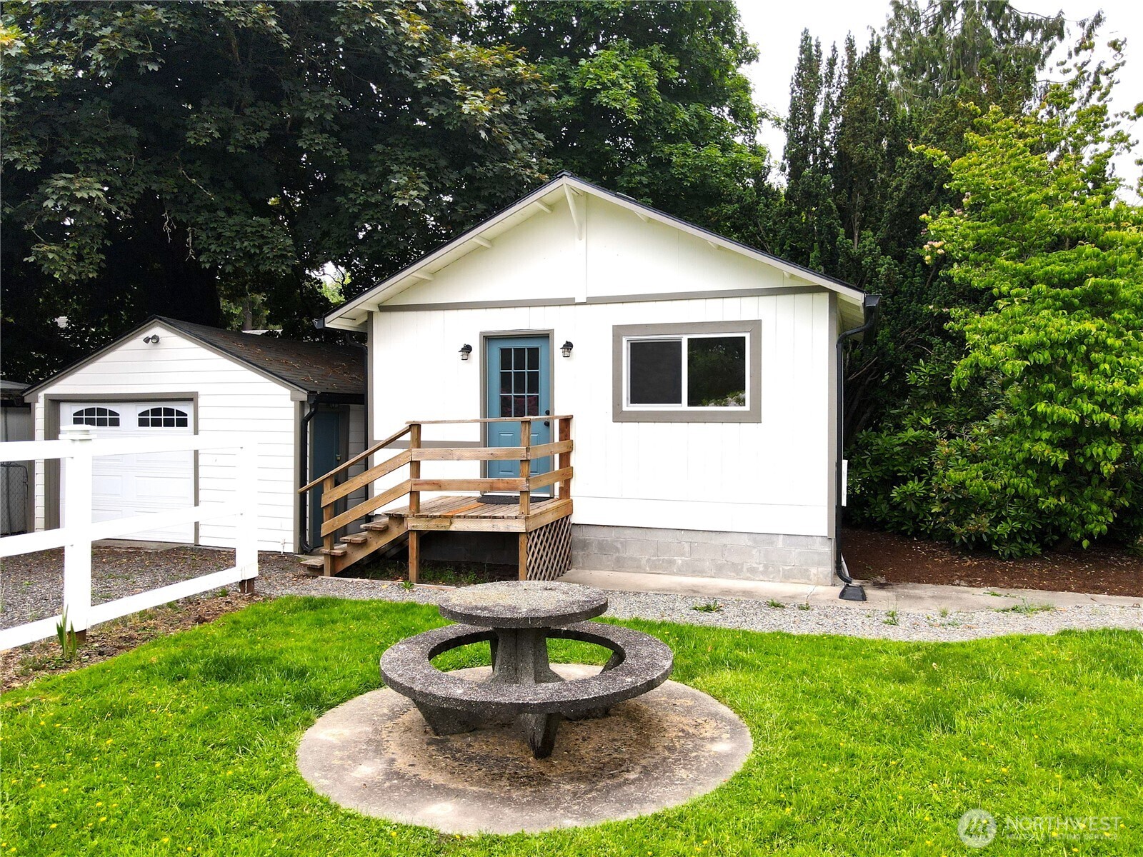 3608 Gay Road E