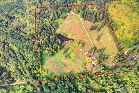 Photo of 24869 Brotherhood Road, Mount Vernon, WA 98274 (MLS # 2438604)