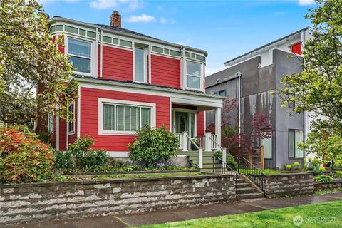 Photo of 612 N Oakes Street, Tacoma, WA 98406 (MLS # 2511533)