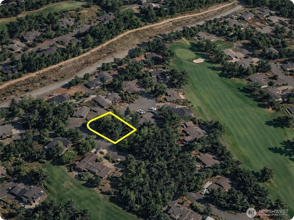 Photo of 18 E Flaggwood Court, Union, WA 98592 (MLS # 2509916)