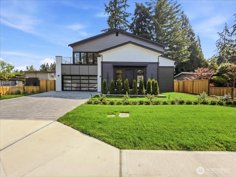 Photo of 1212 143rd Avenue SE, Bellevue, WA 98007 (MLS # 2571312)