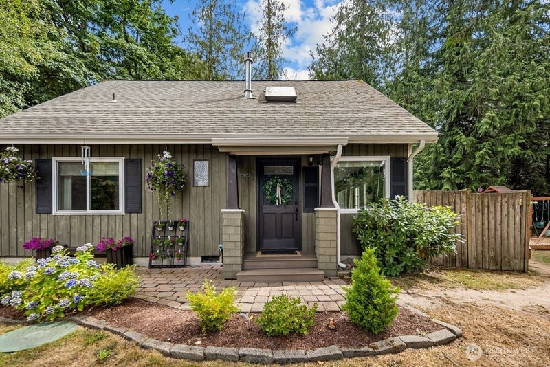 15811 32nd Drive NW
