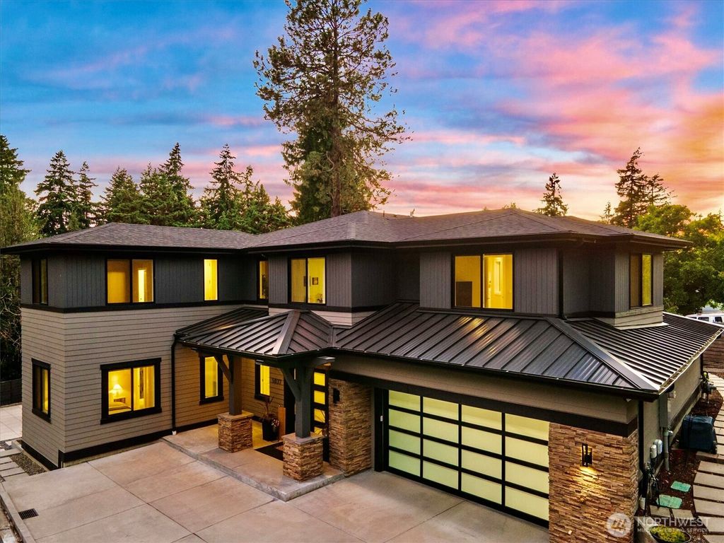 Photo of 5037 W Mercer Way, Mercer Island, WA 98040 (MLS # 2422431)