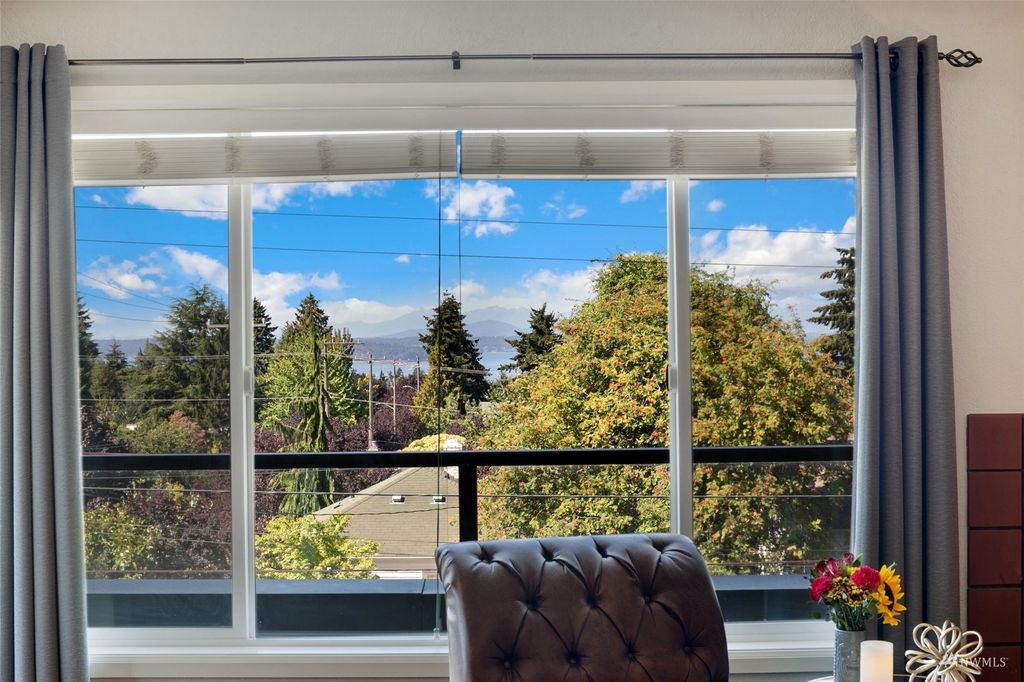 Photo of 6055 35th Avenue SW #202, Seattle, WA 98126 (MLS # 1992375)