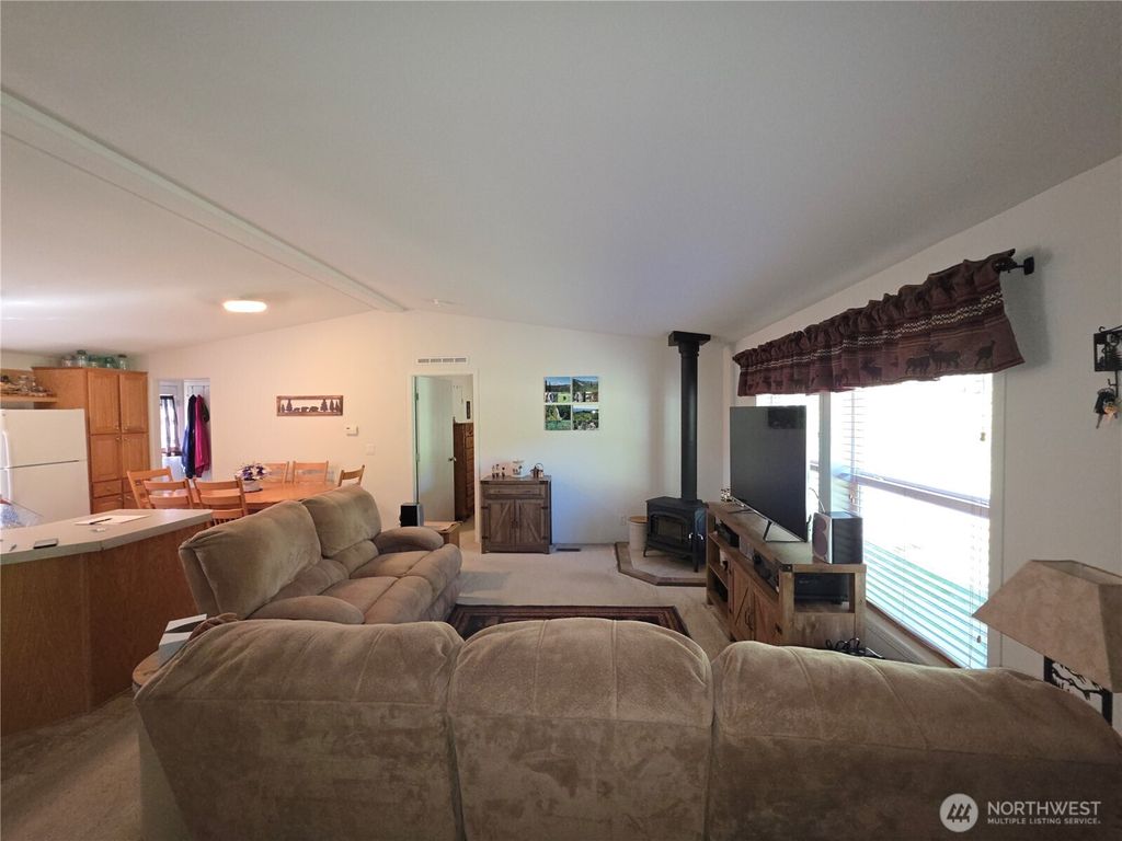 Photo of 393 Summer Road, Tonasket, WA 98855 (MLS # 2530353)