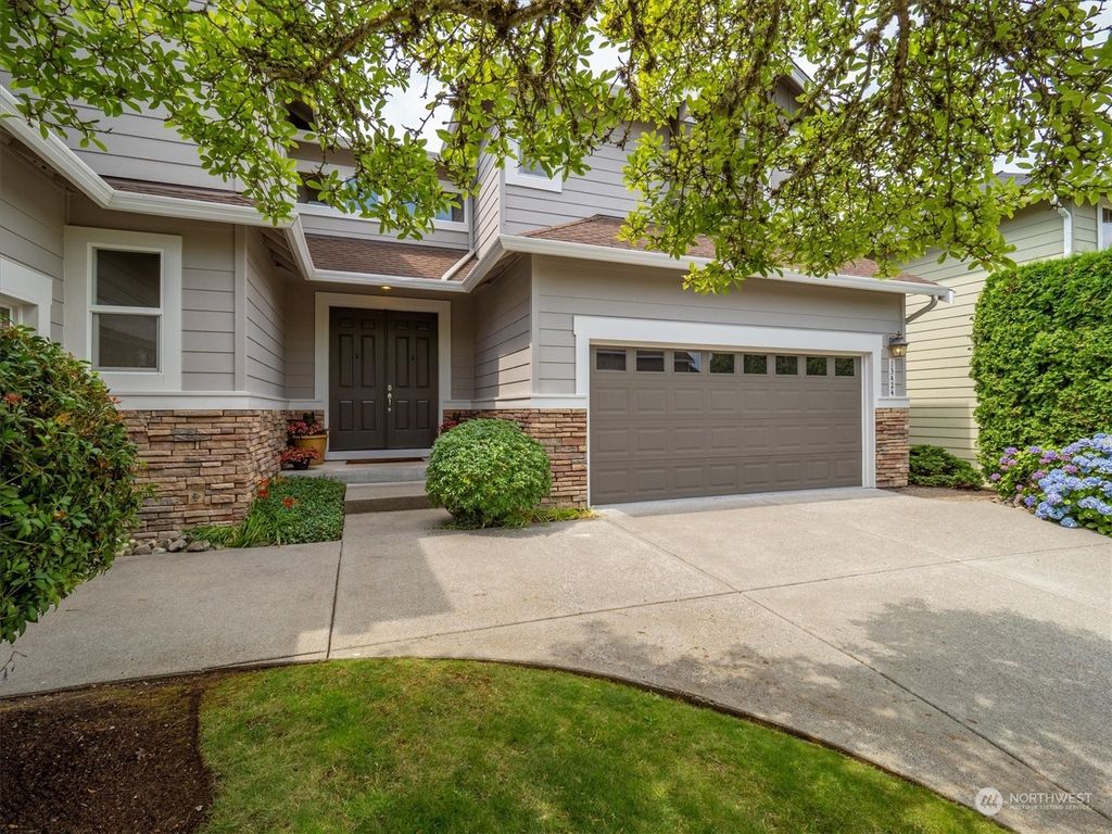 Photo of 13424 70th Drive SE, Snohomish, WA 98296 (MLS # 2264903)