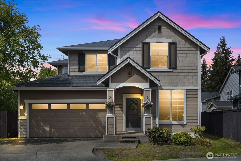 Photo of 18525 115th Place SE, Renton, WA 98055 (MLS # 2370687)