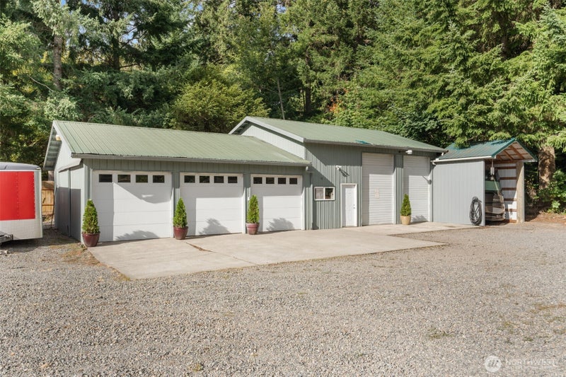 9734 65th Lane SE