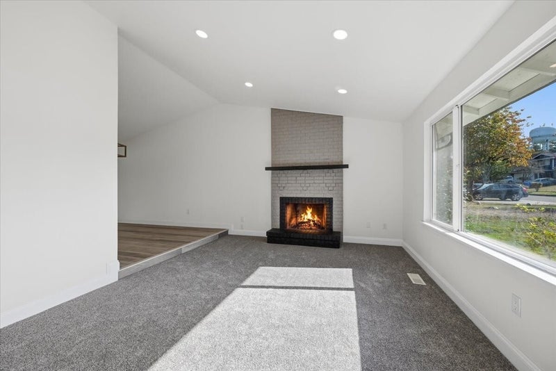 10335 99th Street SW