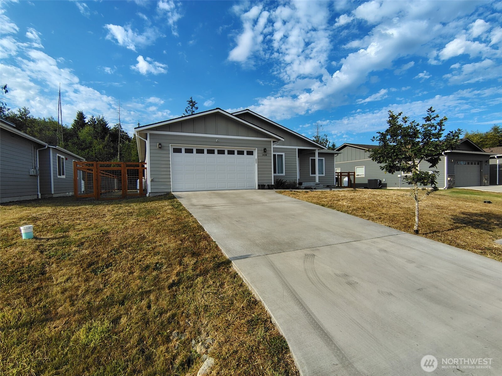 1428 Rook Dr