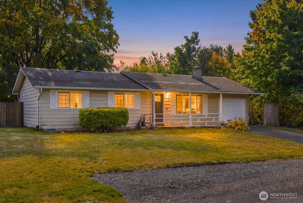 1518 153RD ST SW, LYNNWOOD, WA 98087 - Image 4232e45340fa954c088cbdf79946e293/837701641