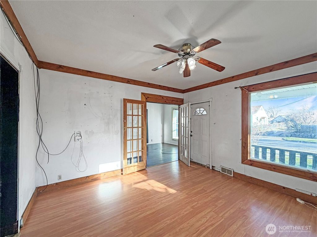 Photo of 309 N Bellevue, Walla Walla, WA 99362 (MLS # 2461222)