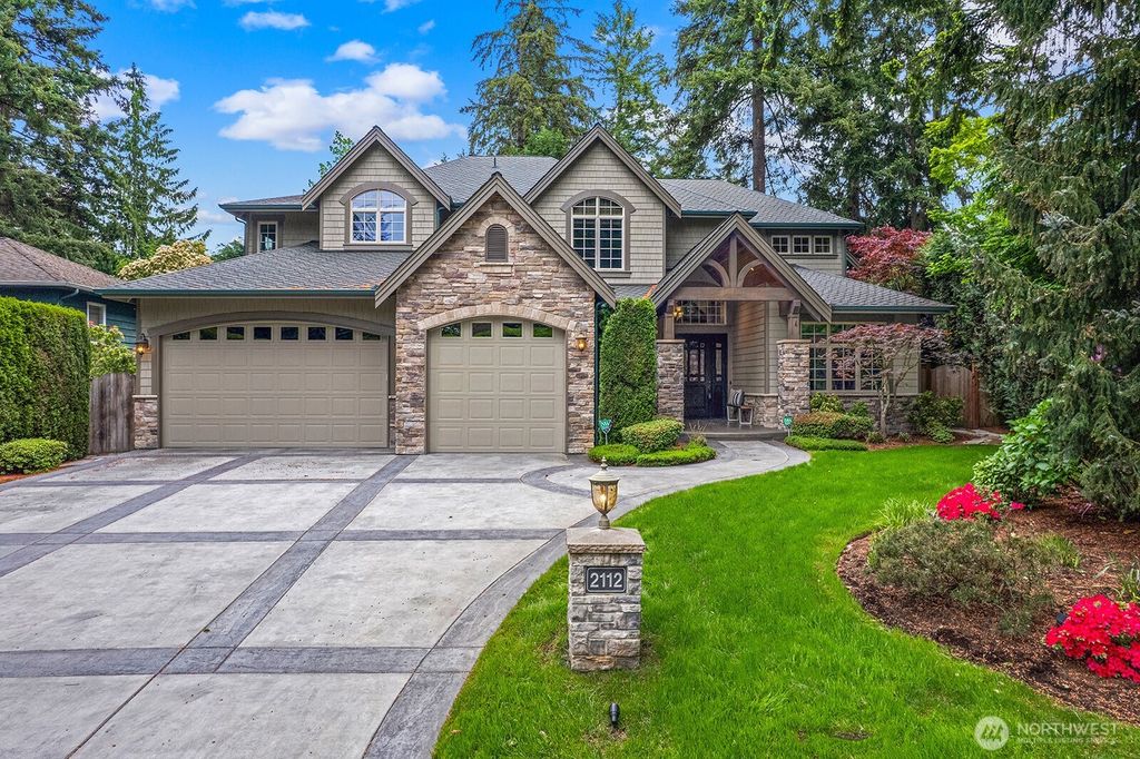 Photo of 2112 104th Place SE, Bellevue, WA 98004 (MLS # 2520403)