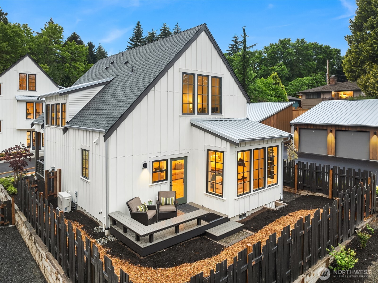 2218 NE 125th Street