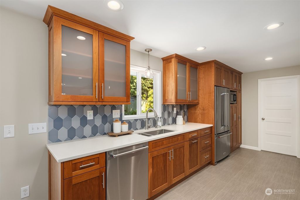 Photo of 18809 Wallingford Avenue N, Shoreline, WA 98133 (MLS # 2235745)
