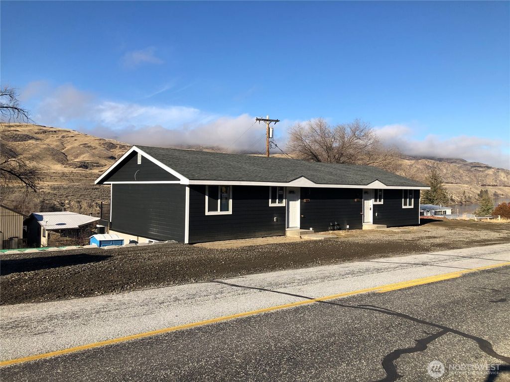 Photo of 59 Elmer City Access Road Rd, Coulee Dam, WA 99116 (MLS # 2461699)