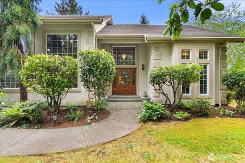 Photo of 121 E Sterling Dr DR, Allyn, WA 98524 (MLS # 2516786)