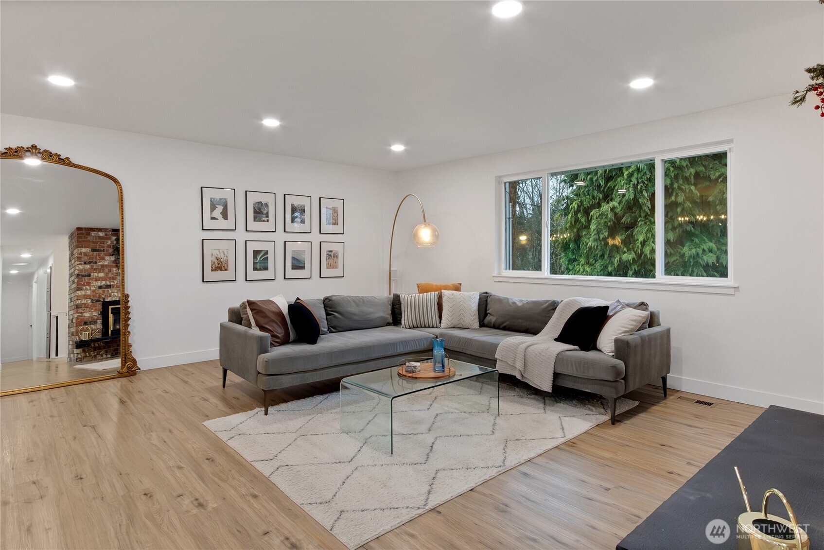 10622 98th Street SW