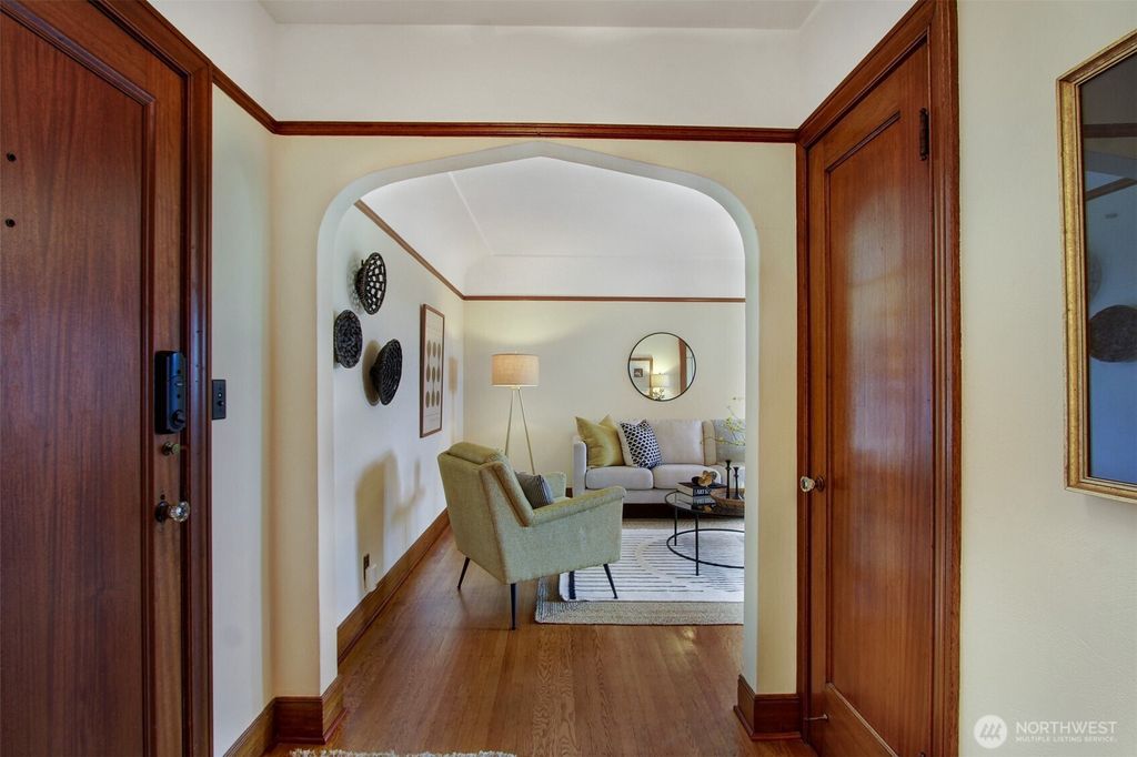 Photo of 200 17th Avenue E #302, Seattle, WA 98112 (MLS # 2374344)