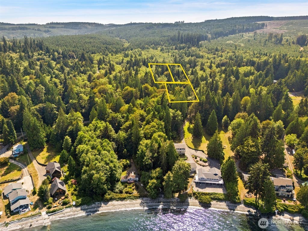 Photo of 0 Oak Bay Road, Port Ludlow, WA 98365 (MLS # 2567431)