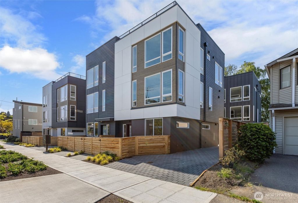 Photo of 813 NW 63rd Street, Seattle, WA 98107 (MLS # 2529795)