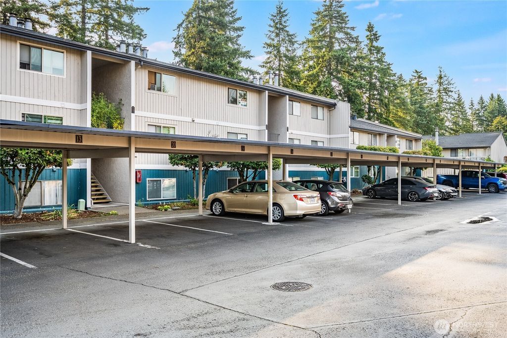 Photo of 3435 Auburn Way S #5, Auburn, WA 98092 (MLS # 2424878)