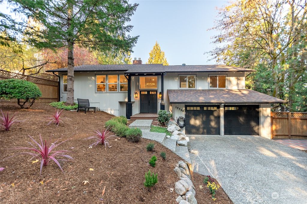 Photo of 17720 NE 26th Street, Redmond, WA 98052 (MLS # 2017944)