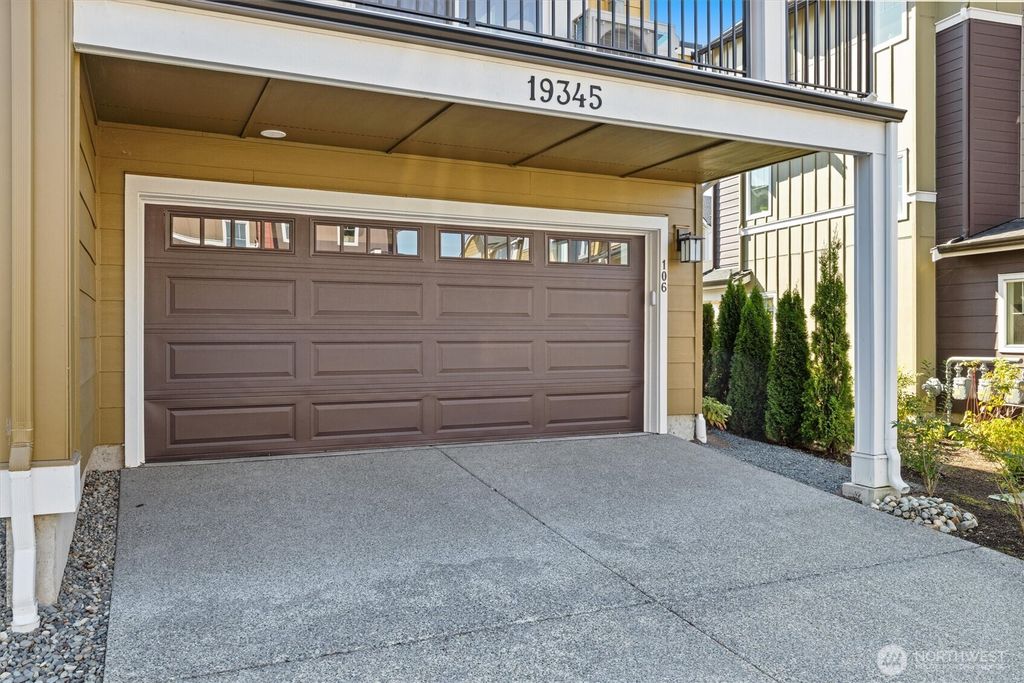 Photo of 19345 NE 69th Circle #106, Redmond, WA 98052 (MLS # 2442776)