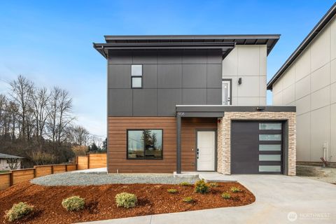 Photo of 908 S 138th Street, Burien, WA 98168 (MLS # 2472973)