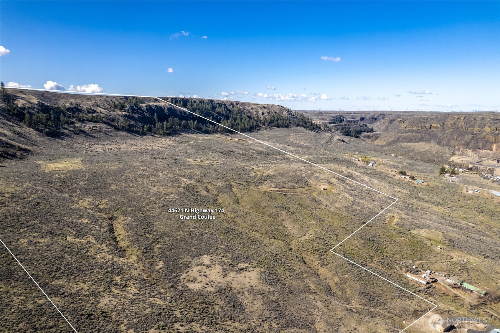 44621 Highway 174 N